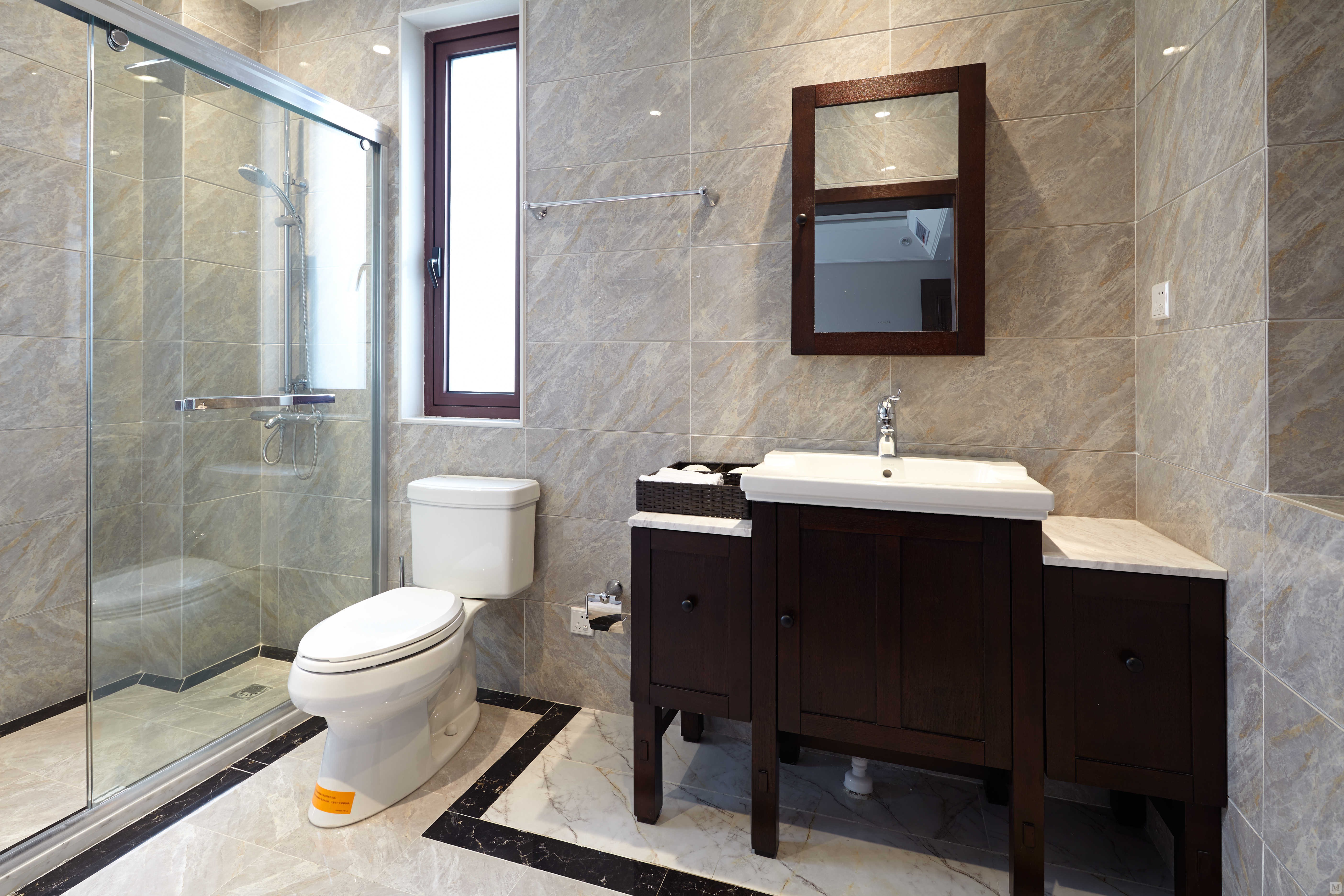 輕鋼別墅內(nèi)墻面可以貼瓷磚嗎?