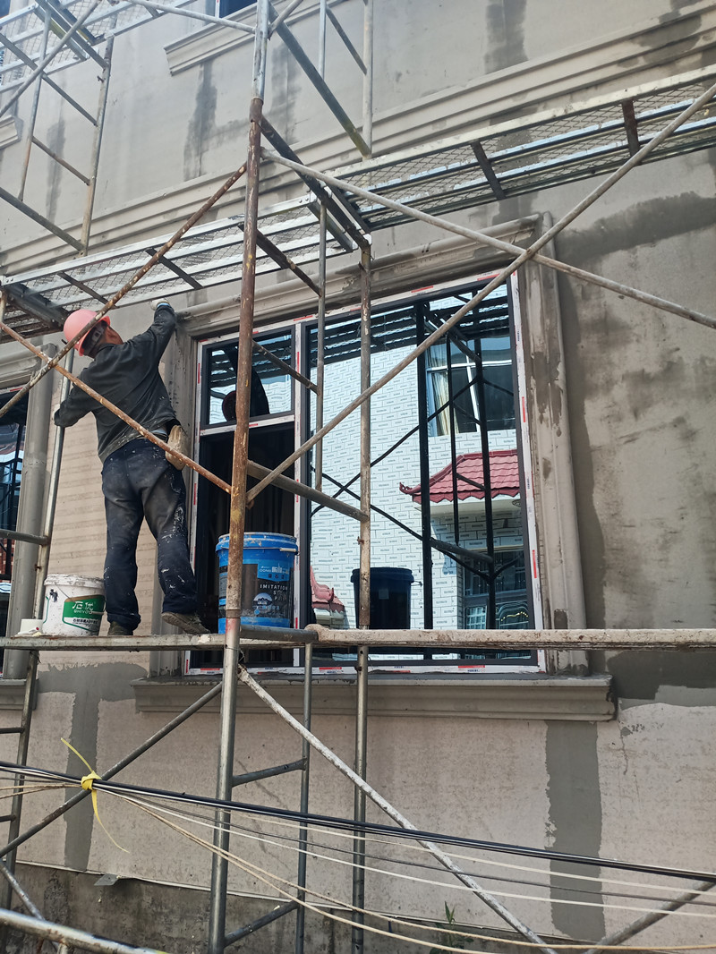 How Are the Exterior Walls of Light Stee